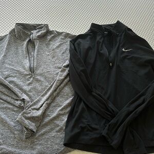 Small Nike quarter zips